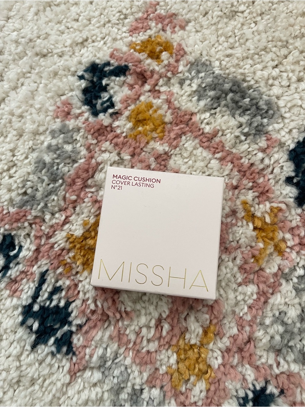 NWT MISSHA M Magic Cushion Lasting Foundation in #21 Light Beige